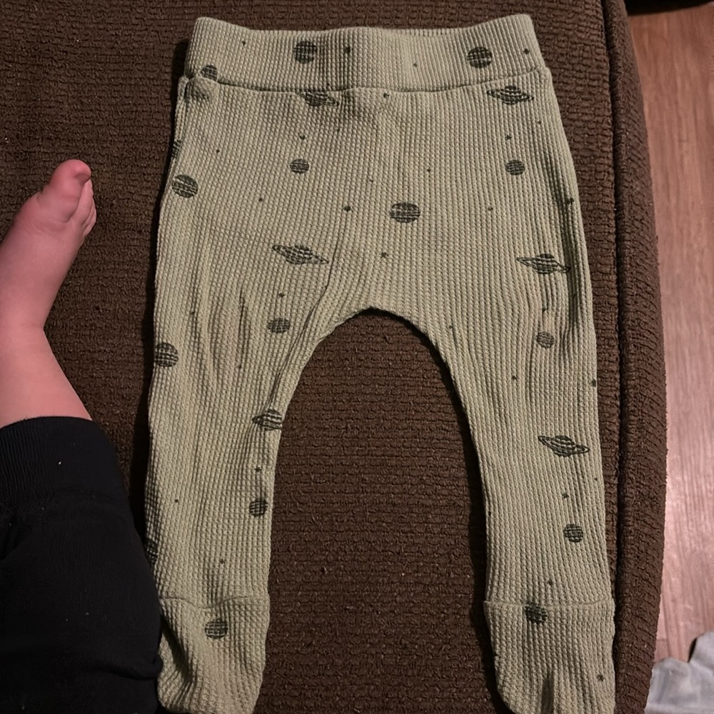 Kate Quinn 6-9 month planet pajama pants